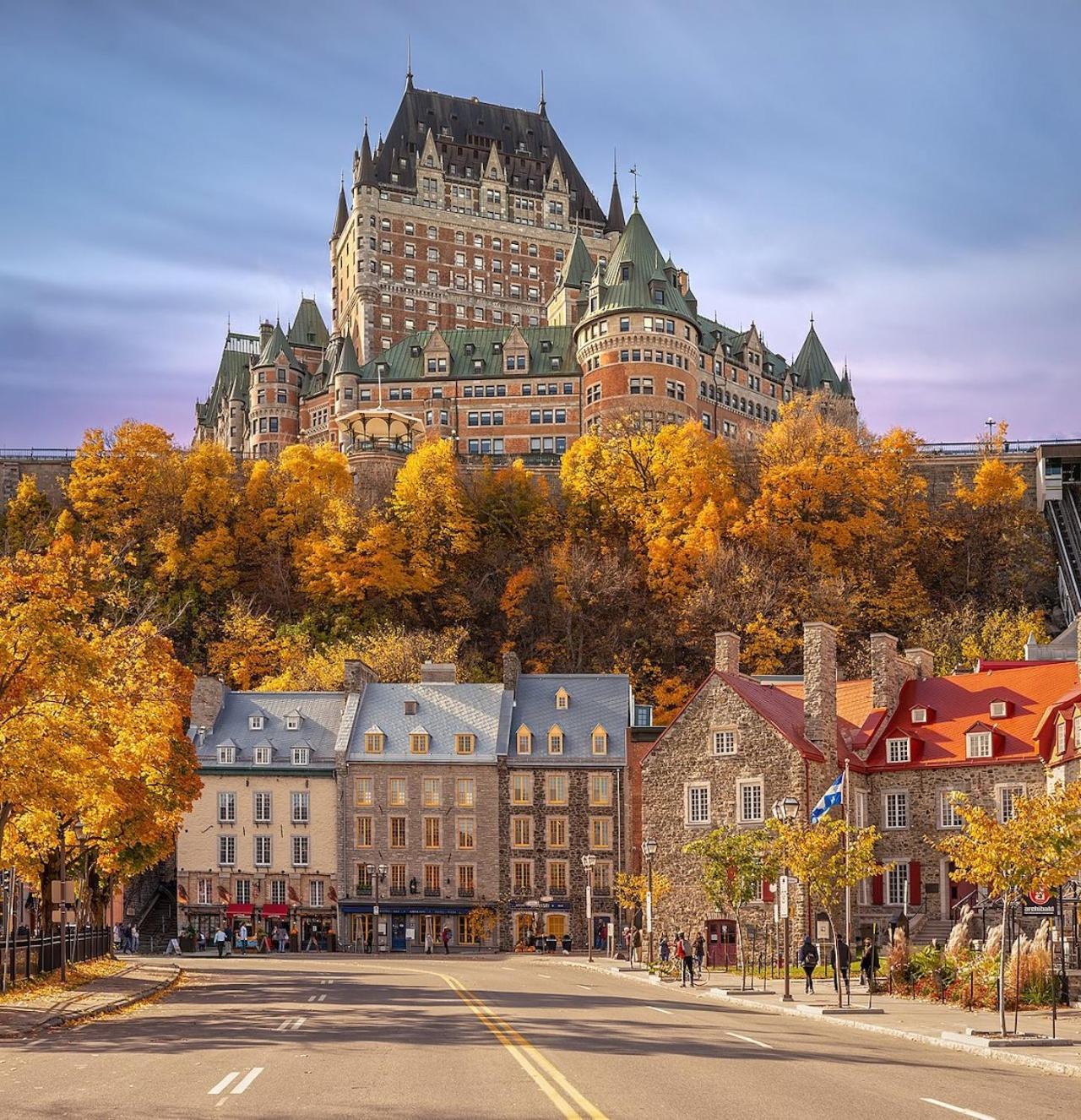 Initial / Polo / Centre-Ville De Quebec Exterior foto